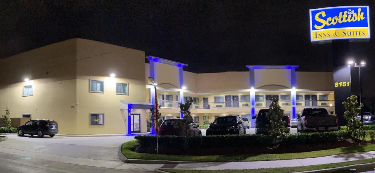 Scottish Inn & Suites ベイタウン エクステリア 写真